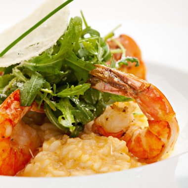 Deniz ürünleri risotto