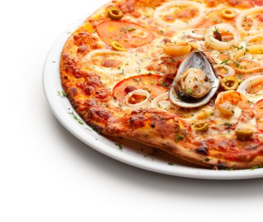 Deniz ürünleri pizza