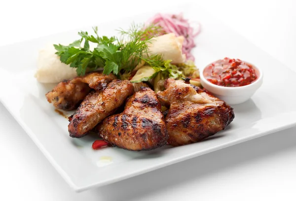 Barbekü tavuk kanadı