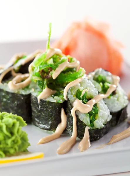Chuka Maki Sushi — Stok fotoğraf