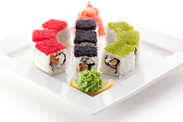 Salmon and Tobiko Roll — Stock Photo, Image