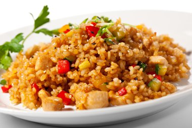 Kızarmış pirinç.