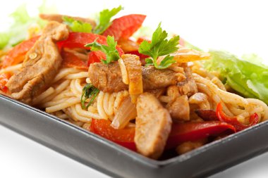 domuz eti ile erişte