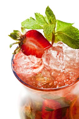 kokteyl - berry mojito