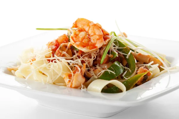 Linguine de fruits de mer — Photo