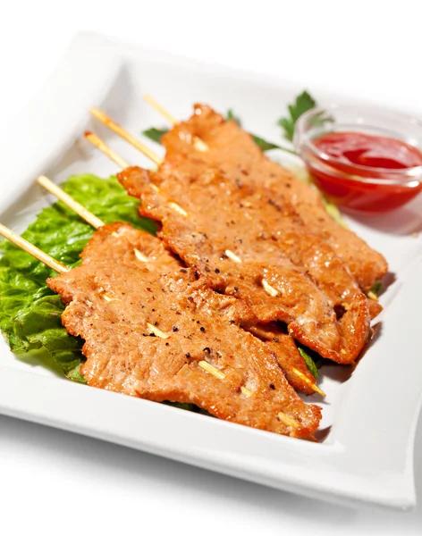 Şişlenmiş domuz eti.