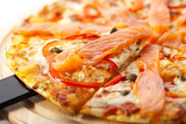 Deniz ürünleri pizza