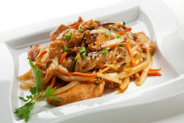 Chicken with Noodles — Stock Photo, Image