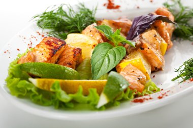 saptırılmış somon