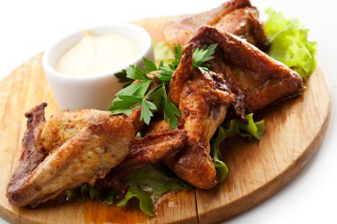 Barbekü tavuk kanadı