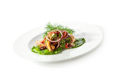 Tavuk salatası