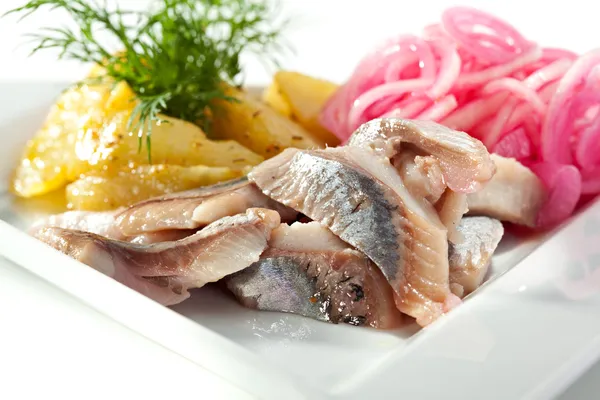 Peşte rece - Peşte cu cartofi — Fotografie, imagine de stoc