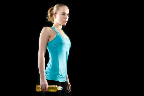Young healthy caucasian woman resting and sweating during a fitness — Stock Photo, Image