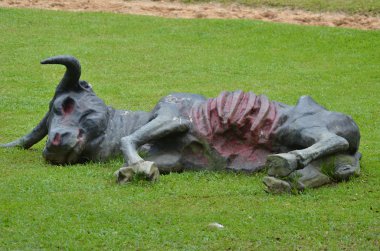 metal ötüyor karkas