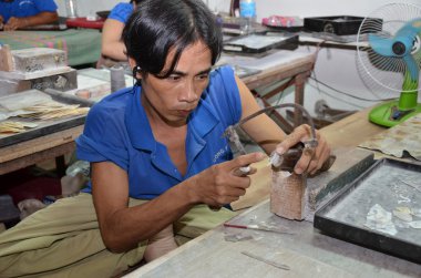 alt taraftan craft yapılan vietnam fabrika İnşaat