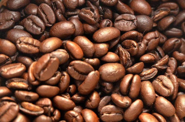 Roasted black coffee bean — Stock Photo, Image