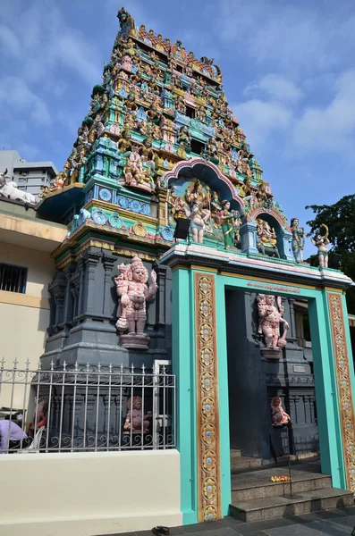 Indický hinduistický chrám v chinatown, Singapur — Stock fotografie
