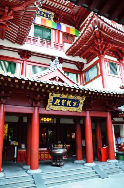 Buddha tooth relic Tapınağı, Singapur