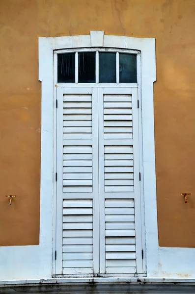 Porta branca — Fotografia de Stock