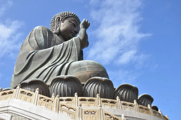 Giant Buddha — Stock Photo, Image