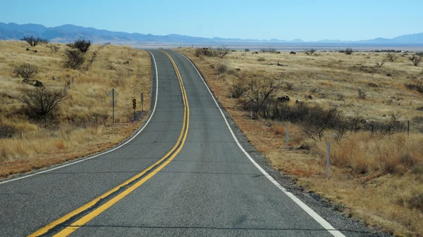 Malownicze autostrady 163 przez monument valley, w stanie arizona — Zdjęcie stockowe