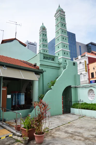 СИНГАПУР - 11 июля: Мечеть Джамаэ - одна из самых ранних мечетей — стоковое фото