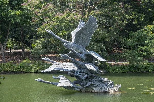 Singapour Oct 2021 Vol Cygnes Sculpture Sur Lac Des Cygnes — Photo