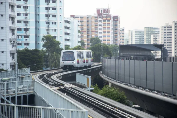 Singapore Okt 2021 Ljus Järnvägstransport Lrt Färdas Banan Bukit Panjang — Stockfoto
