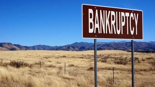 Банкротство Слово Дорожном Знаке Голубое Небо — стоковое фото
