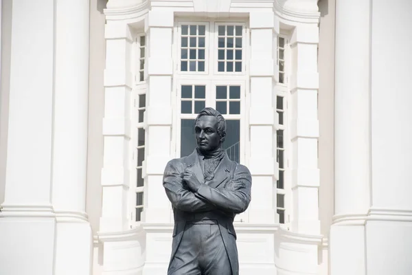 Singapore Dec 2021 Bronze Statue Stamford Raffles Founder Modern Singapore — стоковое фото