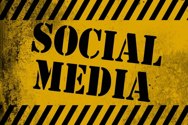 Social Media Schild Gelb Mit Streifen Rendering — Stockfoto