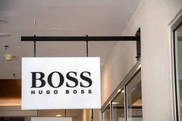 Genting Malasia Junio 2022 Hugo Boss Muestra Logotipo Entrada Tienda — Foto de Stock