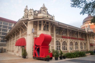 Kuala Lumpur, Malezya - Haziran 07, 2022: Kuala Lumpur Şehir Galerisi cephesi. Şehir Galerisi, KL CBD 'de Ahlaksızlık Merkezi' nin yanındaki manzaralı bir yerdir.