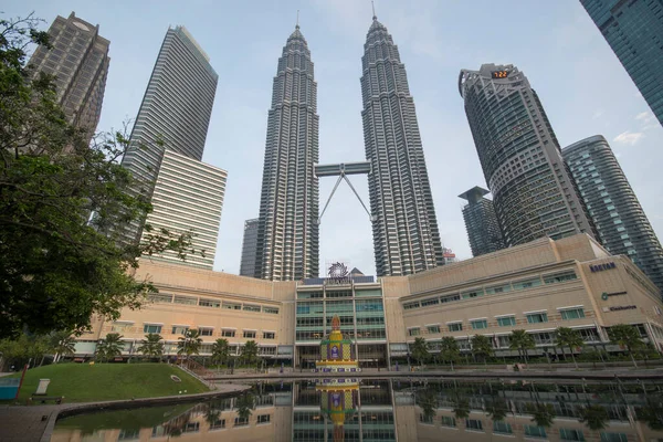 Κουάλα Λουμπούρ Μαλαισία Απρ 2022 Ορόσημο Petronas Twin Towers Και — Φωτογραφία Αρχείου