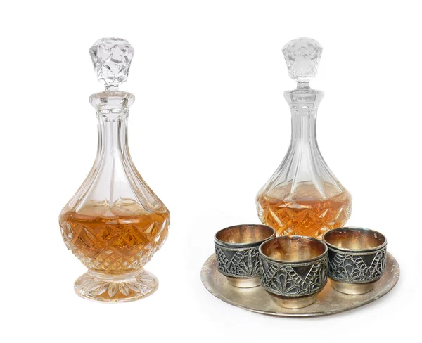 beyaz izole cam sürahi wint üç melchior bardak