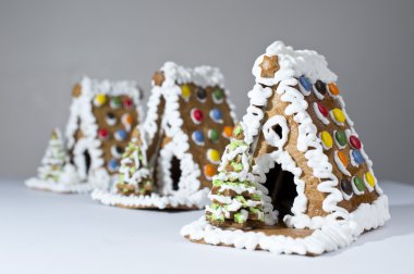 Gingerbread House avenue