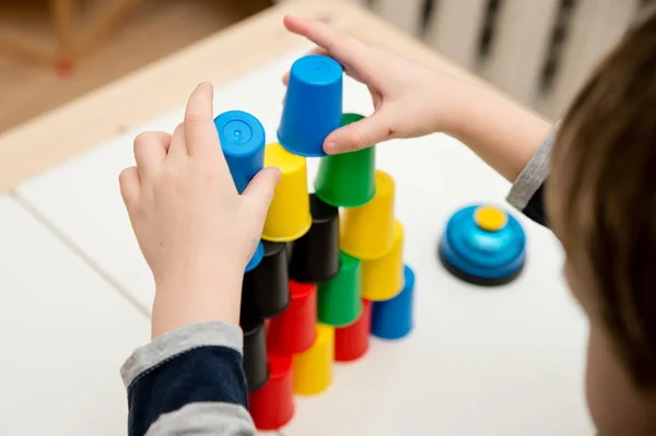 Gra Kolor Czapki Sortowanie Liczenie Budowanie Zajęcia Dla Dzieci Logiczne — Zdjęcie stockowe