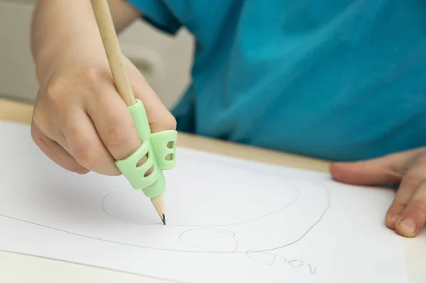 Scritto Bambini Con Portamatite Impugnatura Silicone Aiuta Imparare Praticare Tenere — Foto Stock