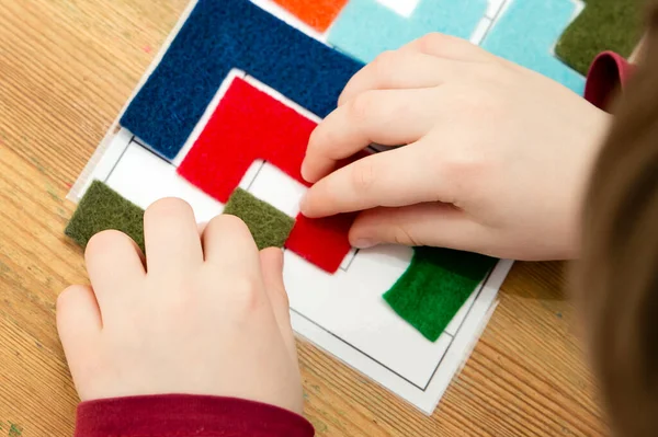 Matching Shapes Logic Game Brain Activity Training Children Home Activity —  Fotos de Stock