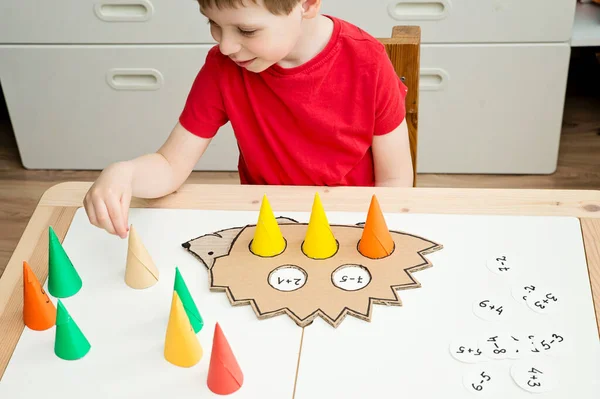 Ježek Čísla Učím Matematiku Výpočtová Hra Pro Děti Předčasné Vzdělání — Stock fotografie
