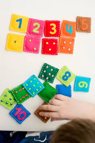 Toddler Playing Floor Home Made Game Find Right Pair Different — Stock Photo, Image