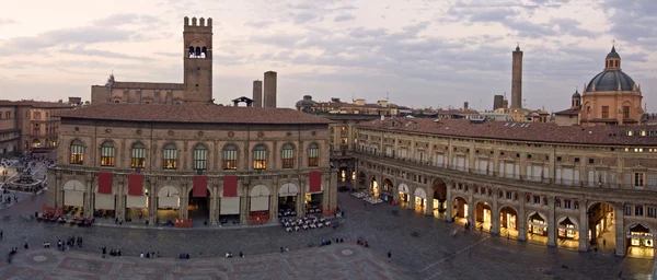 Main square - bologna — Stock Photo, Image