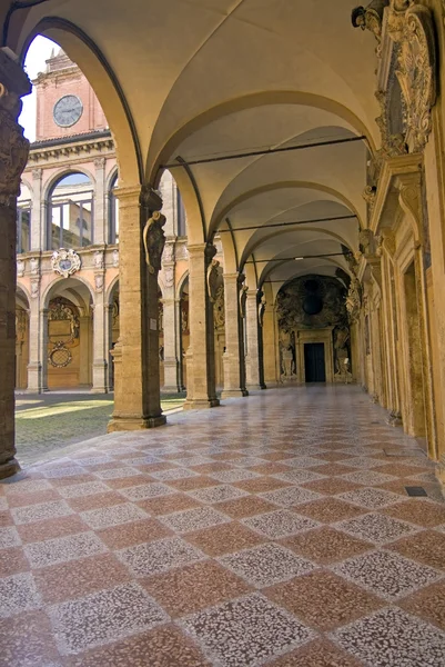 Pohled archiginnasio - bologna — Stock fotografie