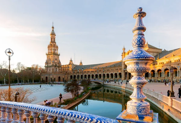 西班牙广场 西班牙语 Spain Square Espana 建于1928年 是区域主义建筑的一个例子 融合了文艺复兴风格和摩尔风格 — 图库照片