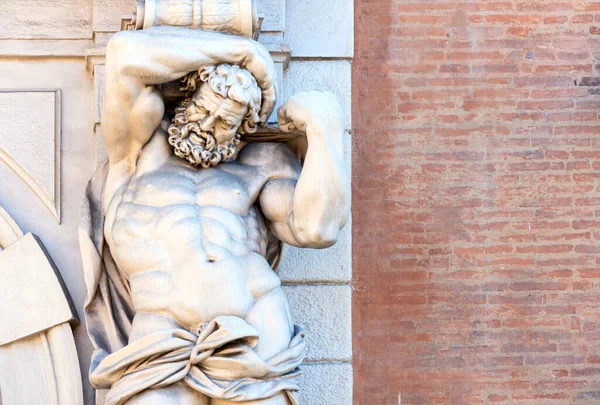 Statues Atlases Holding Balcony — Stock Photo, Image