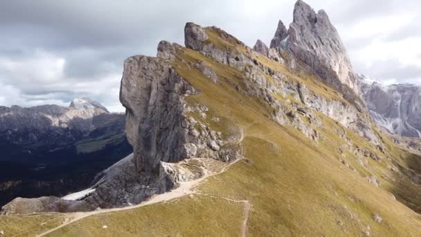 Volano Drone Delle Dolomiti Italiane Nelle Alpi Settentrionali Passo Gardena — Video Stock