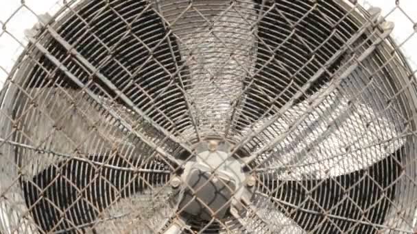 Industrial air-conditioning, fan blades — Stock Video