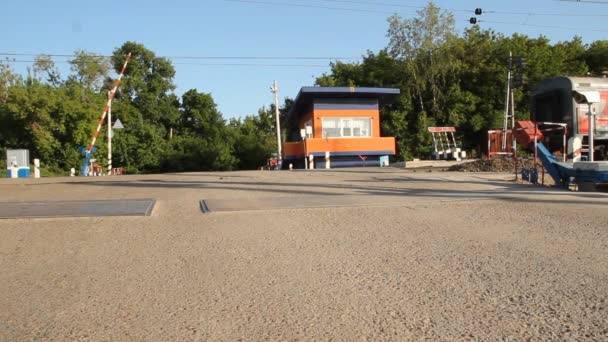 Russische spoorwegen. locomotieven, wagons. — Stockvideo