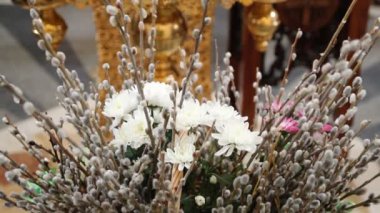 Rus Ortodoks Kilisesi. iç, simgeler, mum, yaşam