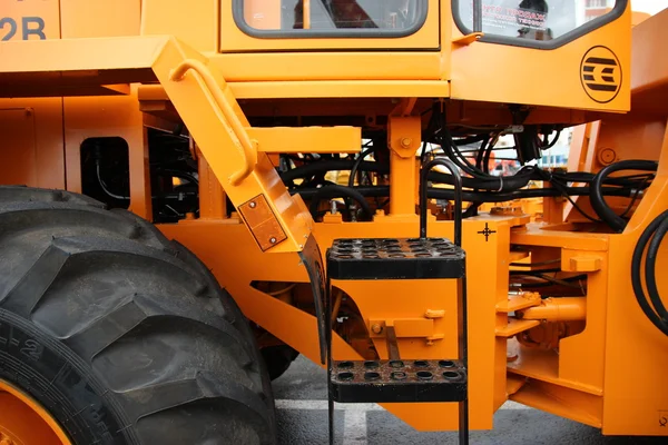 Machines routières spéciales. Pièces de tracteur, dispositifs — Photo